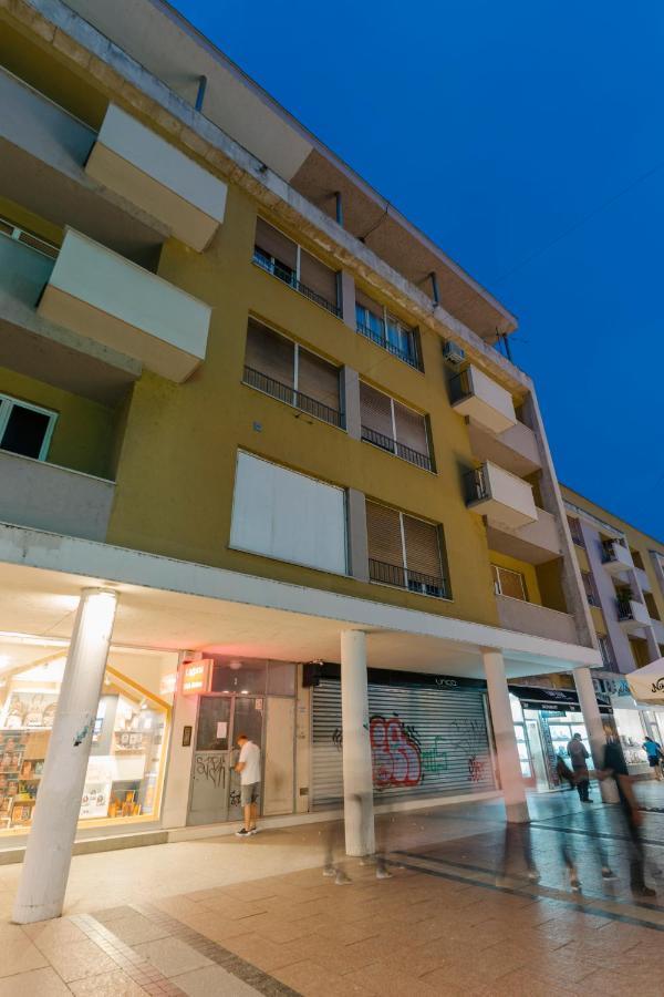 Nis Downtown Residence Esterno foto