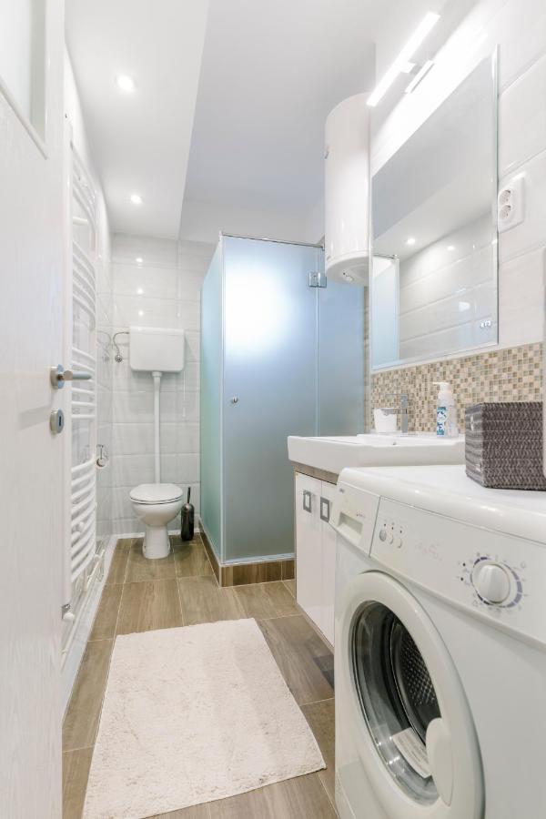 Nis Downtown Residence Esterno foto